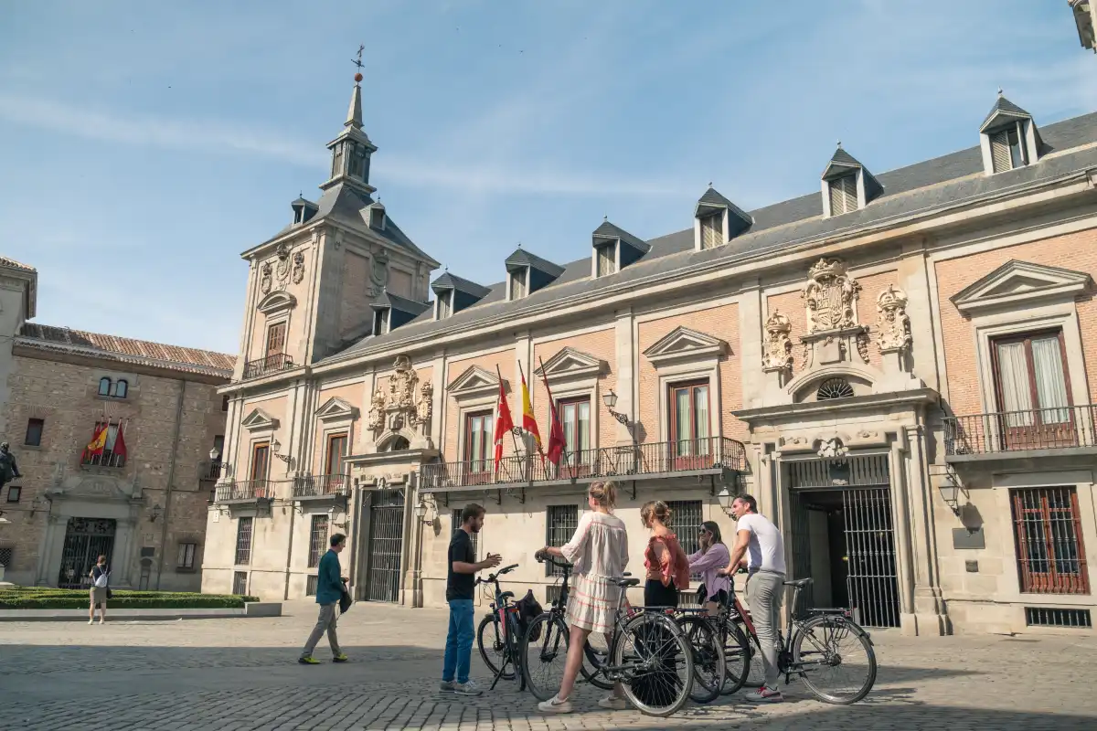 Tour en Bicicleta por lo Mejor de Madrid imagen de galería 1